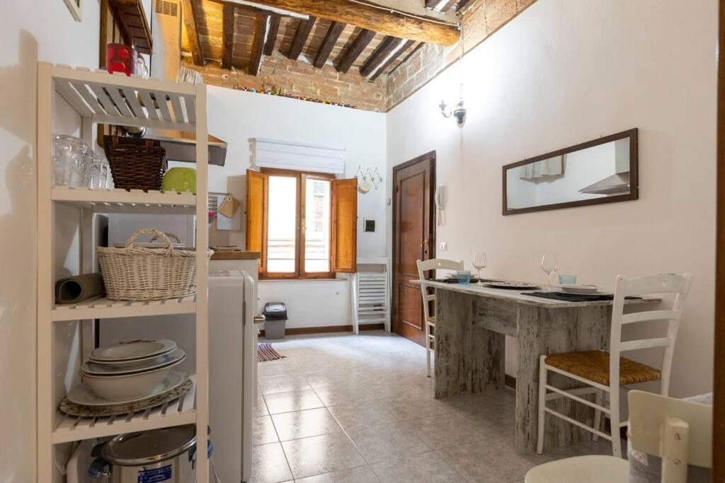Casa Onda - Nel Cuore Della Contrada Siena Exterior foto